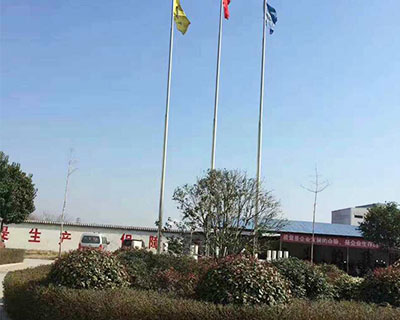 廠區(qū)一角 廠區(qū)一角